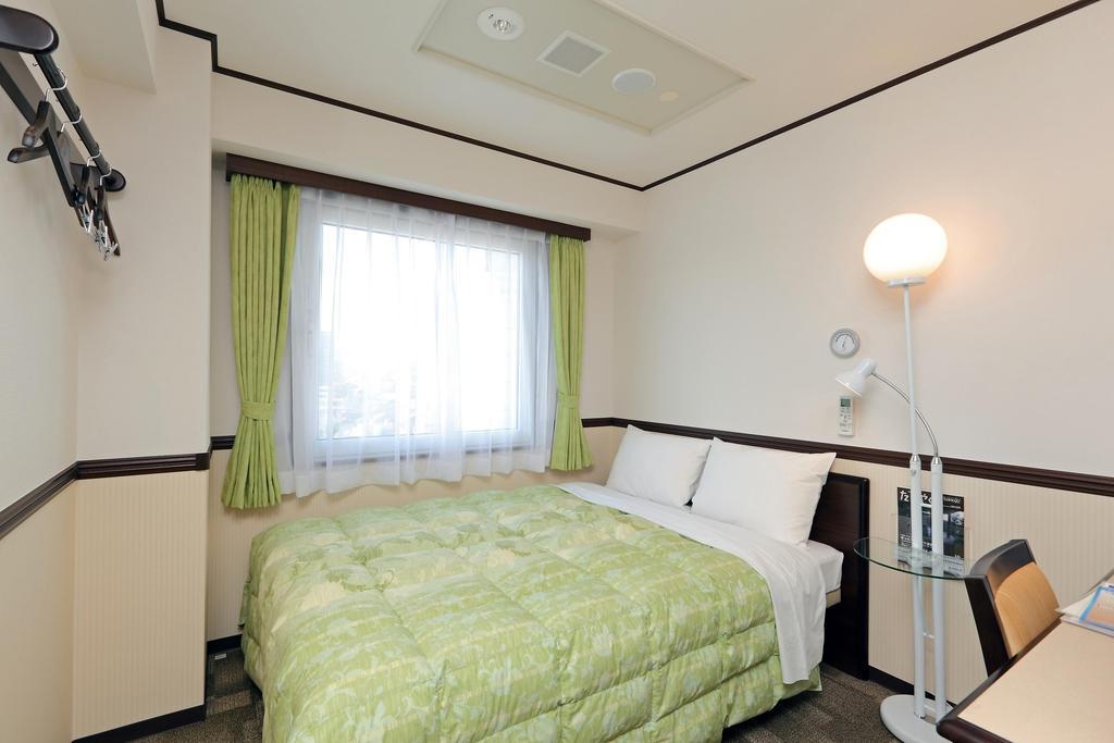 Toyoko Inn Osaka Umeda Nakatsu No.1 Habitación foto